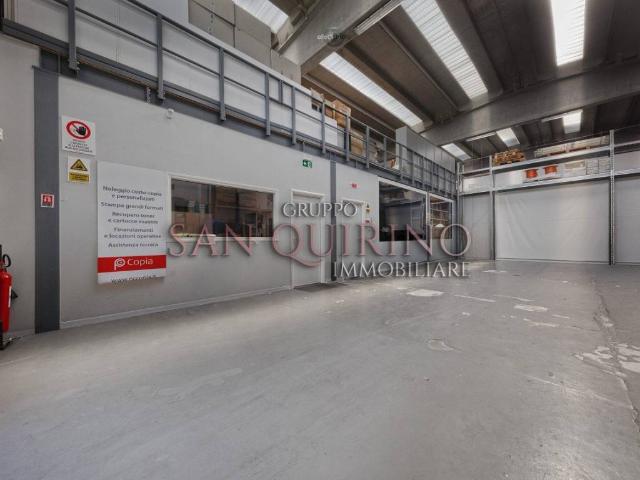 Locale Commerciale in affitto a Unione Comuni Modenesi Area Nord, Mirandola