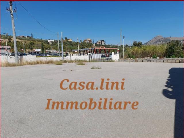Locale Commerciale in affitto a Misilmeri, Sicilia