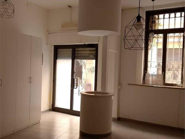 Locale Commerciale in affitto a Centro Storico, Modena