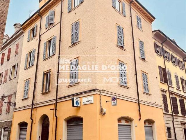 Locale Commerciale in affitto a Cittadella, Modena