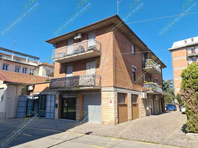 Locale Commerciale in affitto a Musicisti, Modena