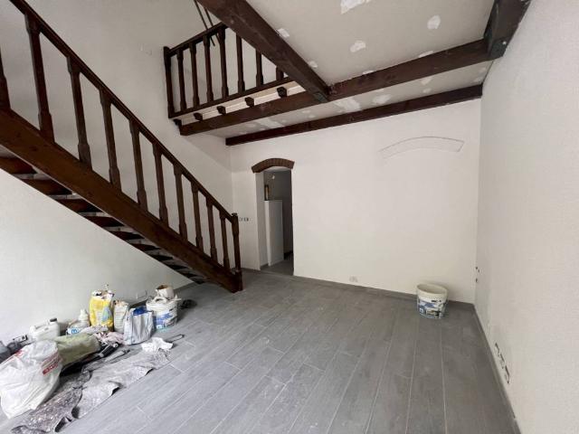 Locale Commerciale in affitto a Centro Storico, Modena