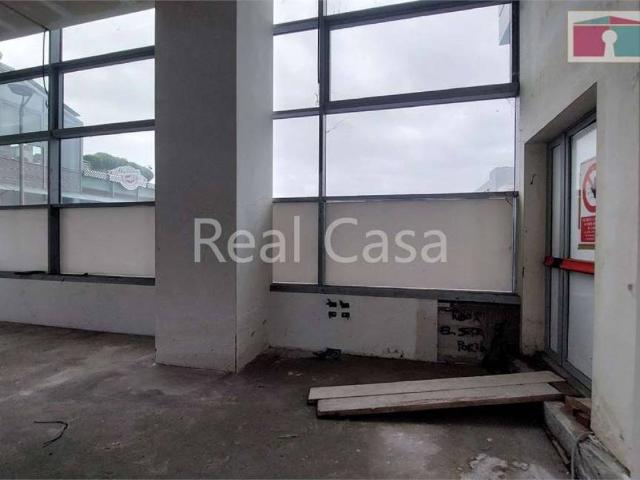 Locale Commerciale in affitto a Centro Storico, Modena