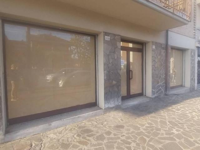 Locale Commerciale in affitto a San Faustino, Modena