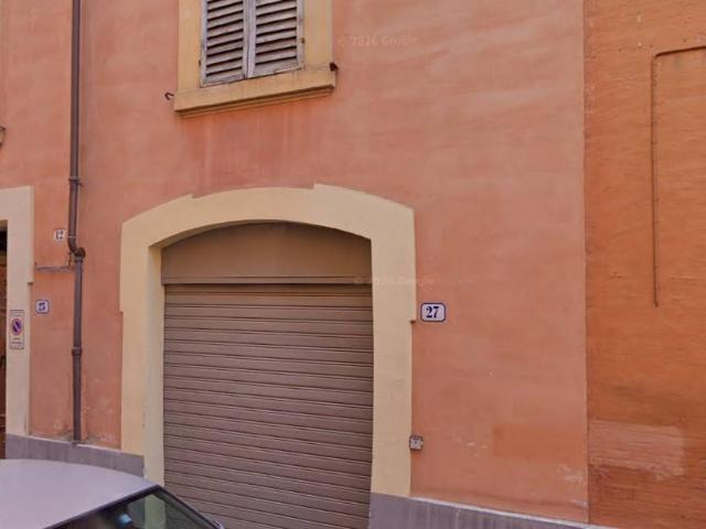 Locale Commerciale in affitto a Centro Storico, Modena