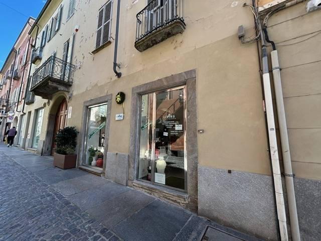 Locale Commerciale in affitto a Piemonte, Torino