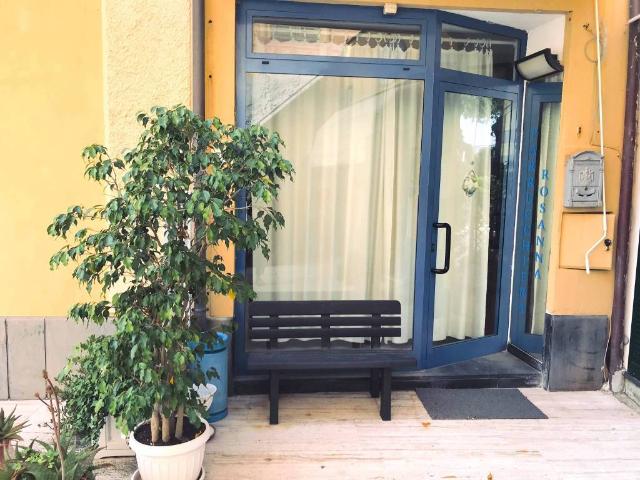 Locale Commerciale in affitto a Moneglia, Liguria