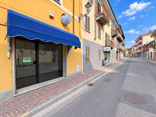 Locale Commerciale in affitto a Piemonte, Cuneo