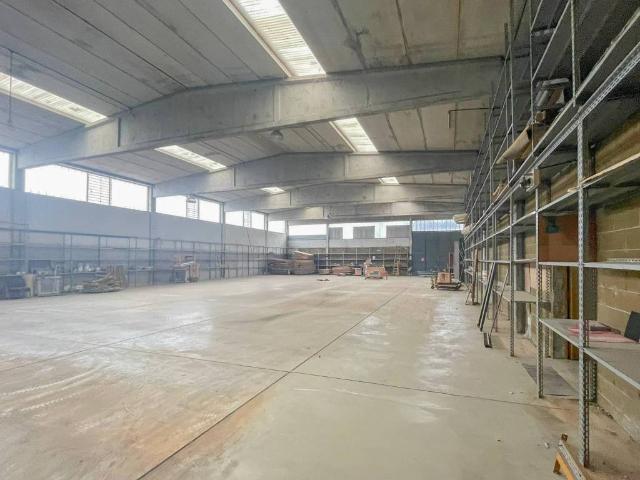 Locale Commerciale in affitto a Monte Cremasco, Lombardia