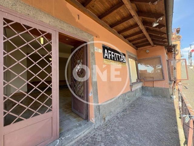 Locale Commerciale in affitto a Roma Capitale, Lazio