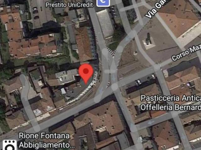 Locale Commerciale in affitto a Guarda, Montebelluna