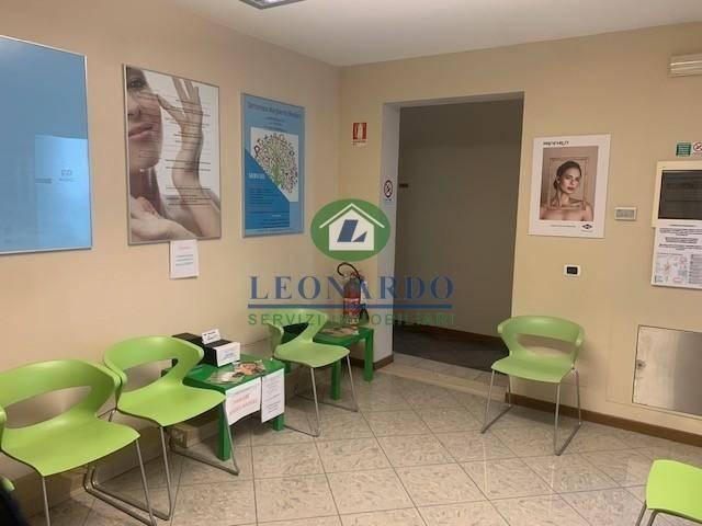 Locale Commerciale in affitto a Montecatini Terme, Toscana
