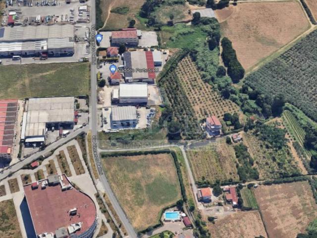 Locale Commerciale in affitto a Montecorvino Pugliano, Pagliarone