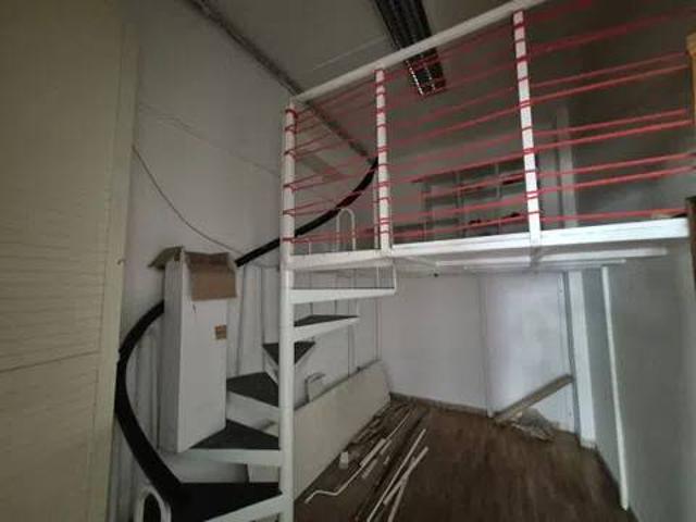 Locale Commerciale in affitto a Marche, Fermo