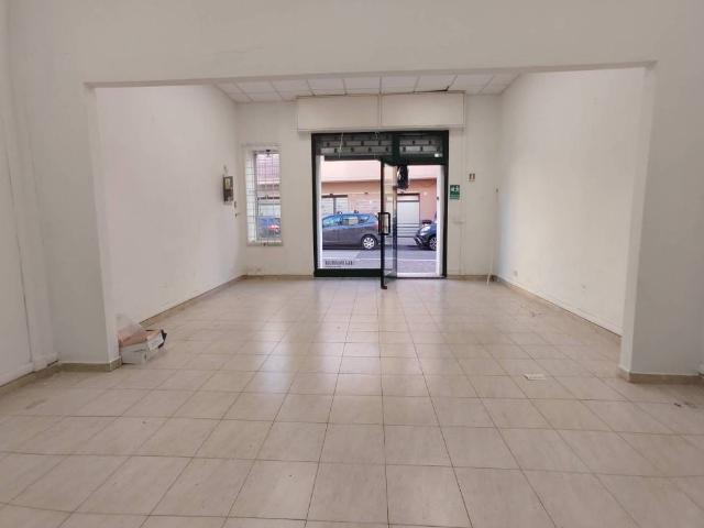Locale Commerciale in affitto a Roma Capitale, Lazio