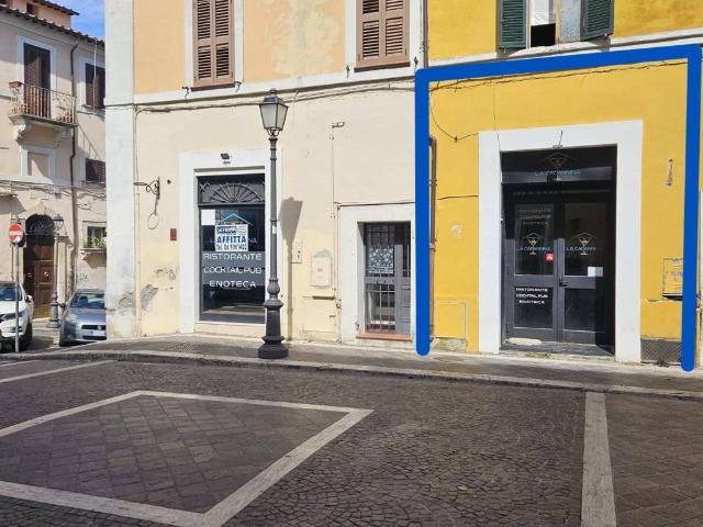 Locale Commerciale in affitto a Roma Capitale, Lazio