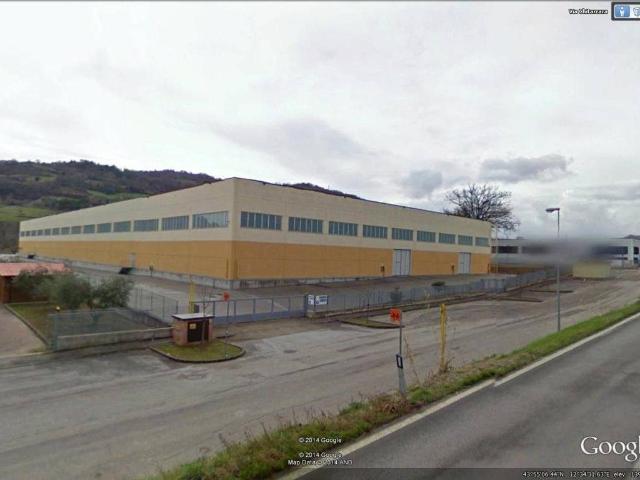 Locale Commerciale in affitto a Montescudo-Monte Colombo, Monte Colombo