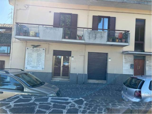 Locale Commerciale in affitto a Montesilvano Colle, Montesilvano