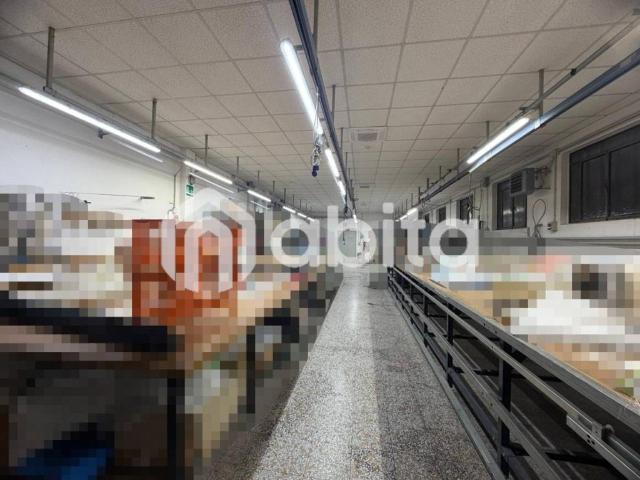 Locale Commerciale in affitto a Migliarina, Bucine