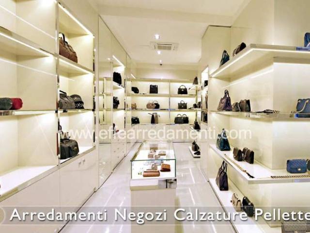 Locale Commerciale in affitto a Montevarchi, Toscana