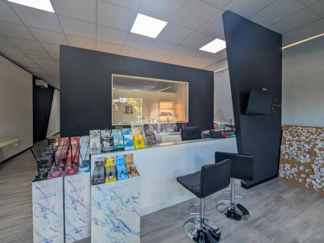 Locale Commerciale in affitto a Montichiari, Lombardia