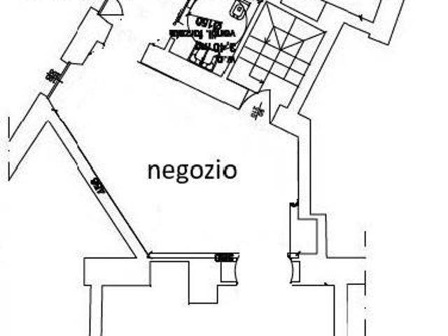 Locale Commerciale in affitto a Centro, Monza