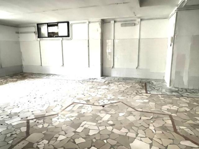 Locale Commerciale in affitto a Cupa Spinelli, Campania