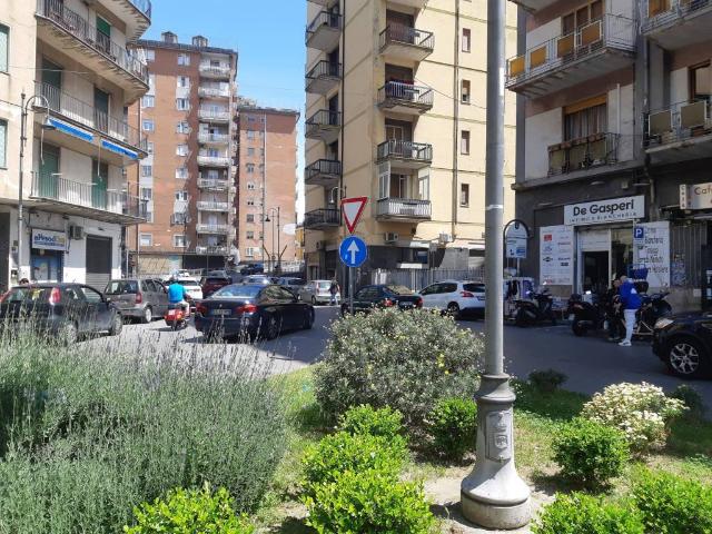 Locale Commerciale in affitto a Piedimonte, Nocera Inferiore