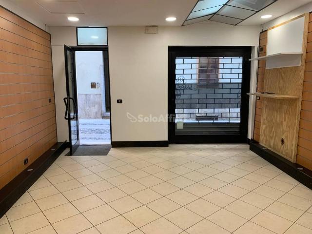 Locale Commerciale in affitto a Sacro Cuore, Piemonte