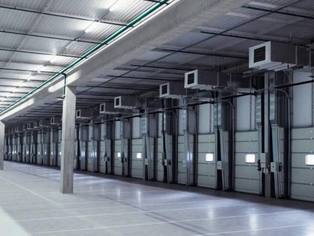 Locale Commerciale in affitto a San Rocco, Piemonte