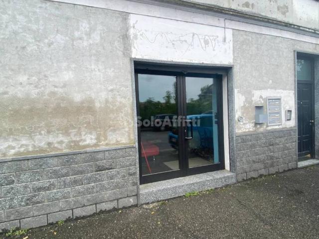 Locale Commerciale in affitto a Sant'Antonio, Piemonte