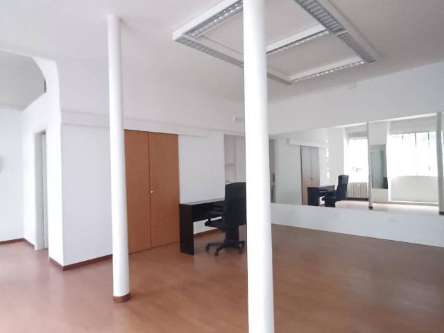 Locale Commerciale in affitto a Sacro Cuore, Piemonte