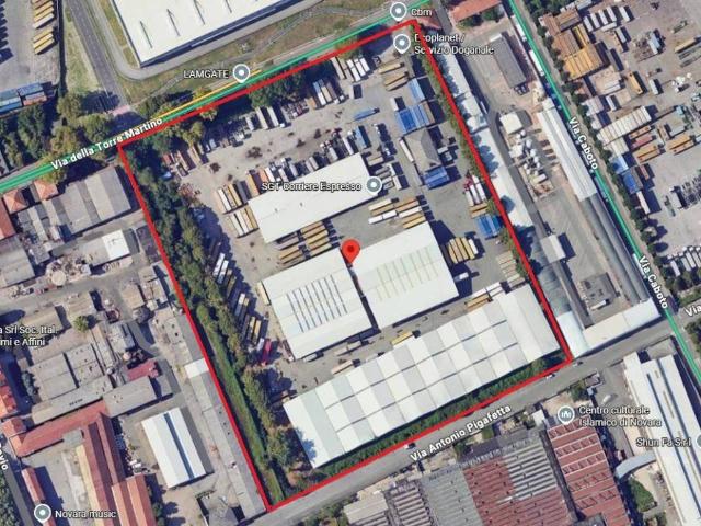 Locale Commerciale in affitto a Piemonte, Novara