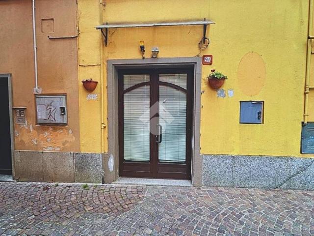 Locale Commerciale in affitto a Piemonte, Alessandria