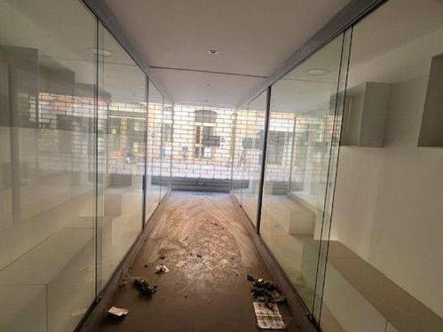 Locale Commerciale in affitto a Piemonte, Alessandria