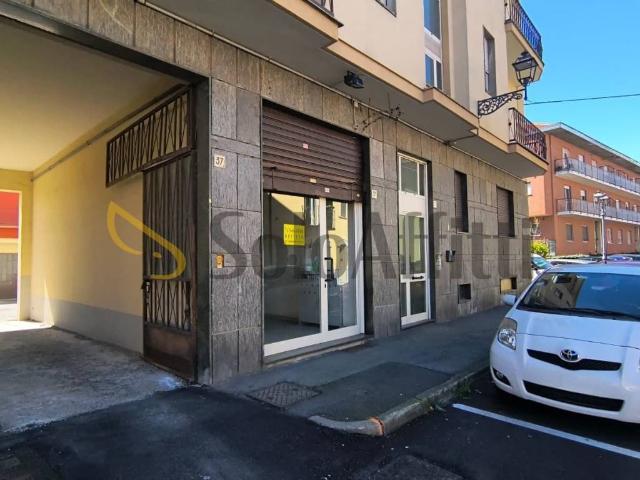 Locale Commerciale in affitto a Piemonte, Torino