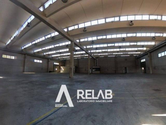 Locale Commerciale in affitto a Petignano, Orte