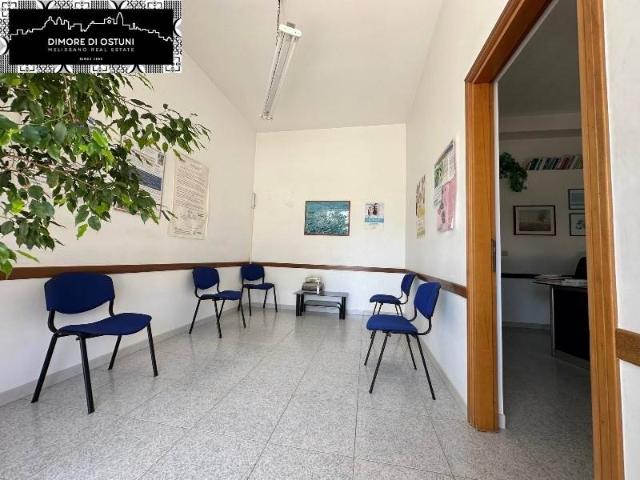 Locale Commerciale in affitto a Puglia, Brindisi