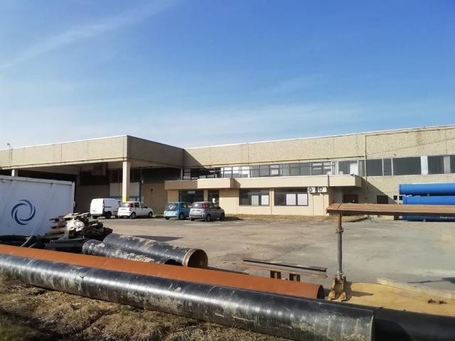 Locale Commerciale in affitto a Piemonte, Torino