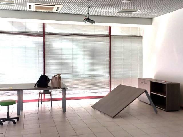 Locale Commerciale in affitto a Unione dei comuni Savena-Idice, Ozzano Dell'emilia