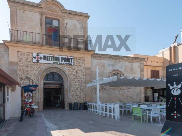 Locale Commerciale in affitto a Pachino, Sicilia