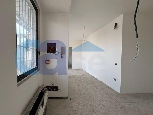 Locale Commerciale in affitto a Zona Omogenea Milano Nord, Paderno Dugnano