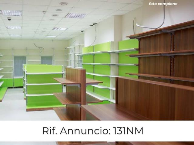 Locale Commerciale in affitto a Padova, Veneto