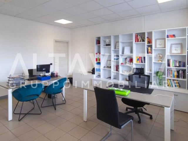 Locale Commerciale in affitto a Comunità montana della Valle Sabbia, Paitone