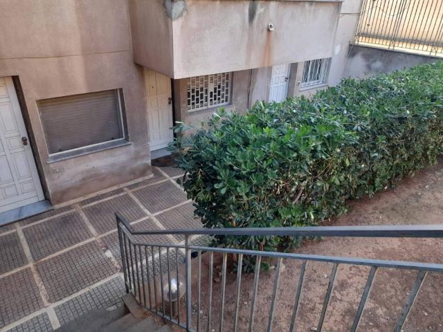 Locale Commerciale in affitto a VII Circoscrizione, Palermo