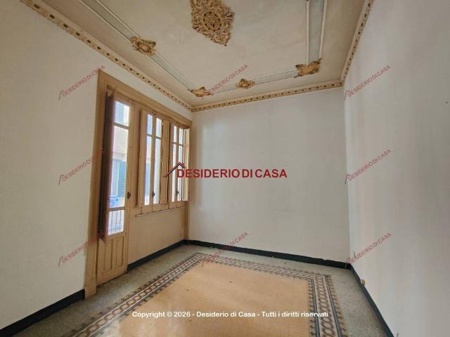Locale Commerciale in affitto a VIII Circoscrizione, Palermo