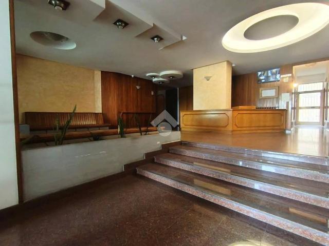 Locale Commerciale in affitto a VIII Circoscrizione, Palermo