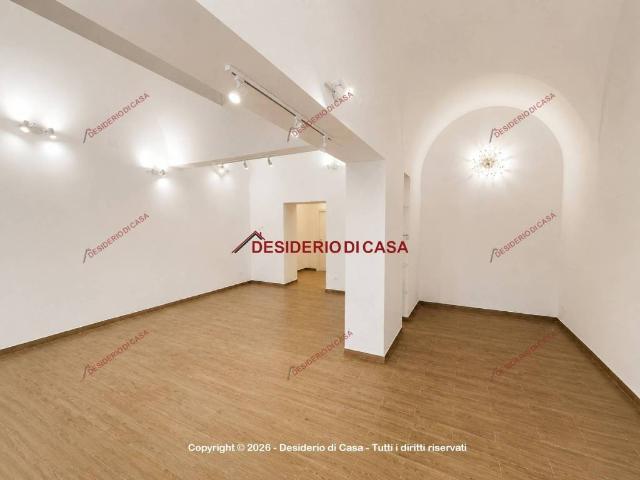 Locale Commerciale in affitto a VIII Circoscrizione, Palermo