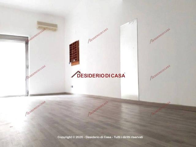 Locale Commerciale in affitto a VIII Circoscrizione, Palermo