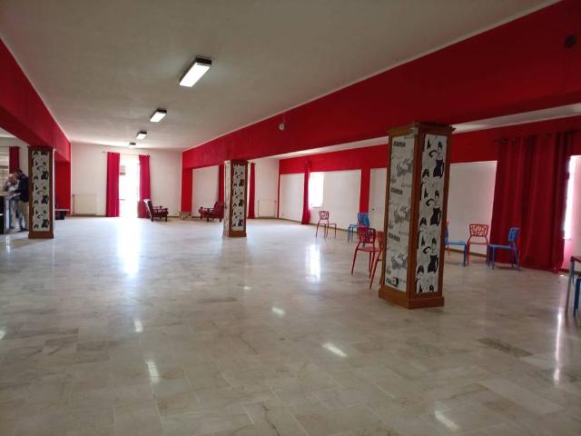 Locale Commerciale in affitto a VII Circoscrizione, Palermo